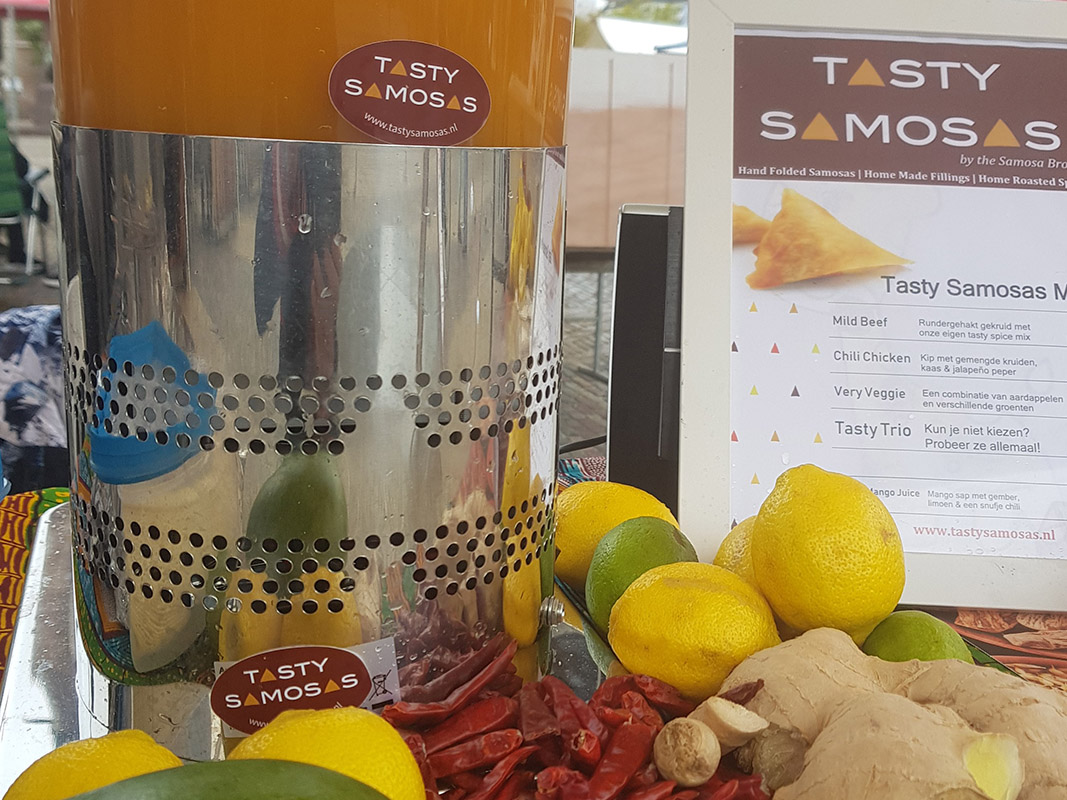 Meet Tasty Samosas on Markets and Festivals